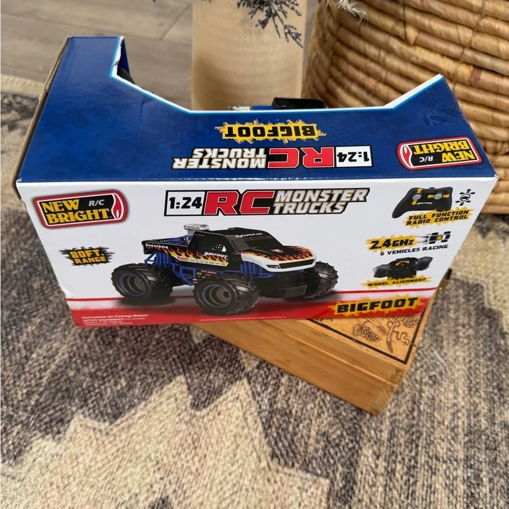 New 2022 RC Monster Truck 45th Bigfoot 4x4x4 ~ 1:24 - New in Box Remote Control